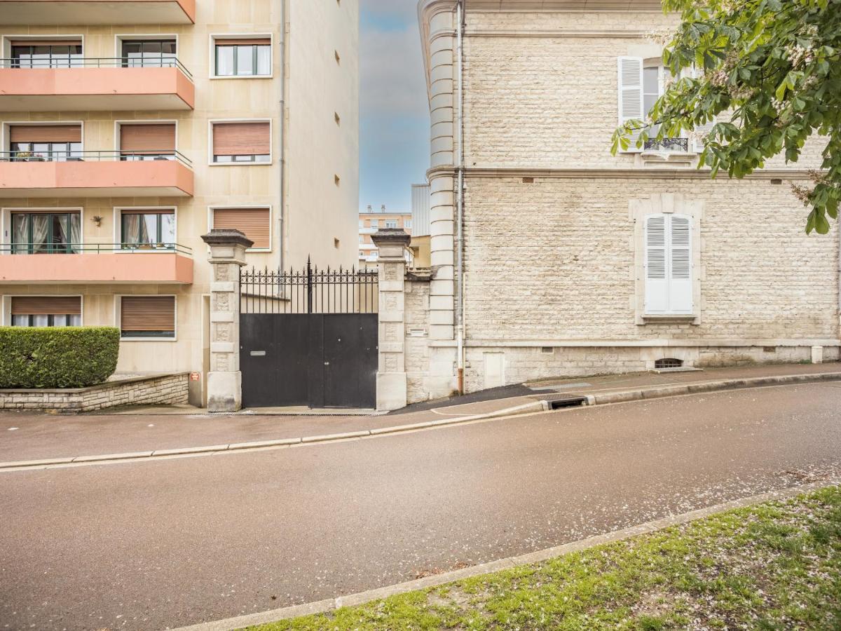 Ateliers Begand Studio 3 - Proximite Gare - Parking Offert Appartamento Troyes Esterno foto